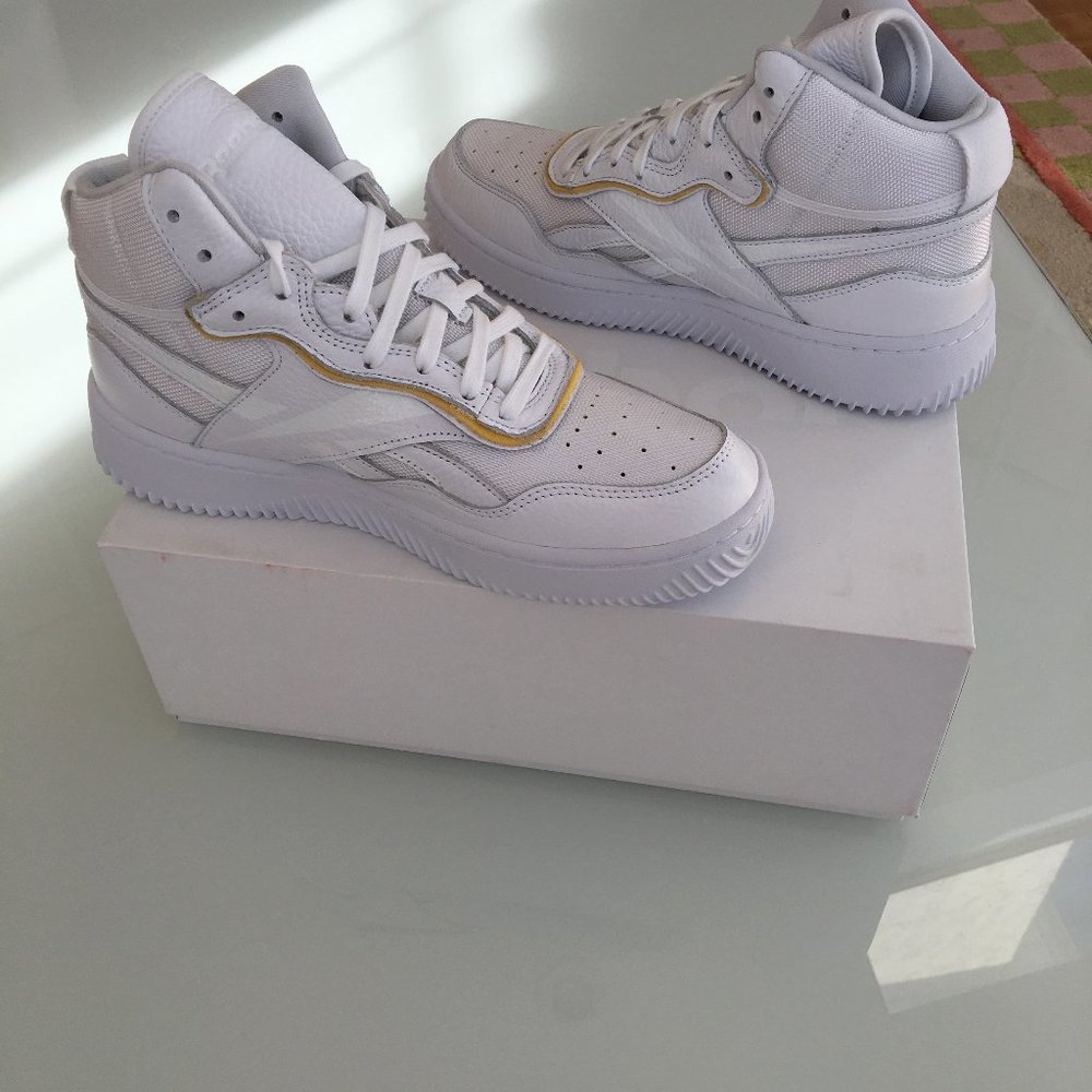 GENUINE REEBOK X VICTORIA BECKHAM WOMAN'S SNEAKERS